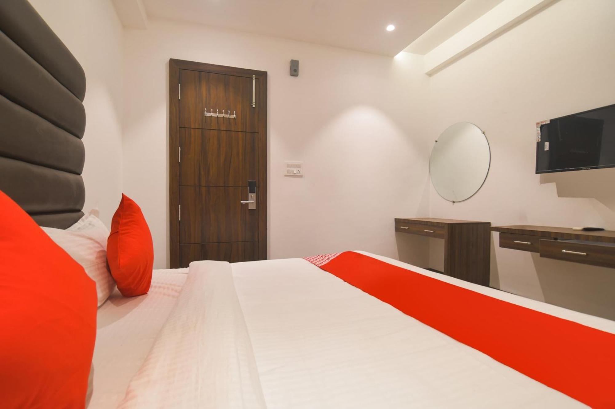 Hotel O Rudraksh Indore Ngoại thất bức ảnh