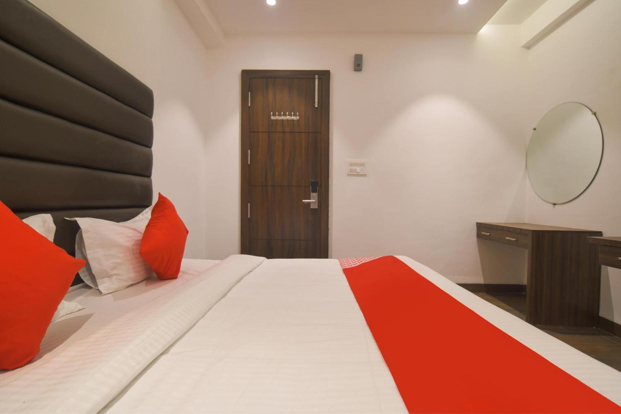 Hotel O Rudraksh Indore Ngoại thất bức ảnh