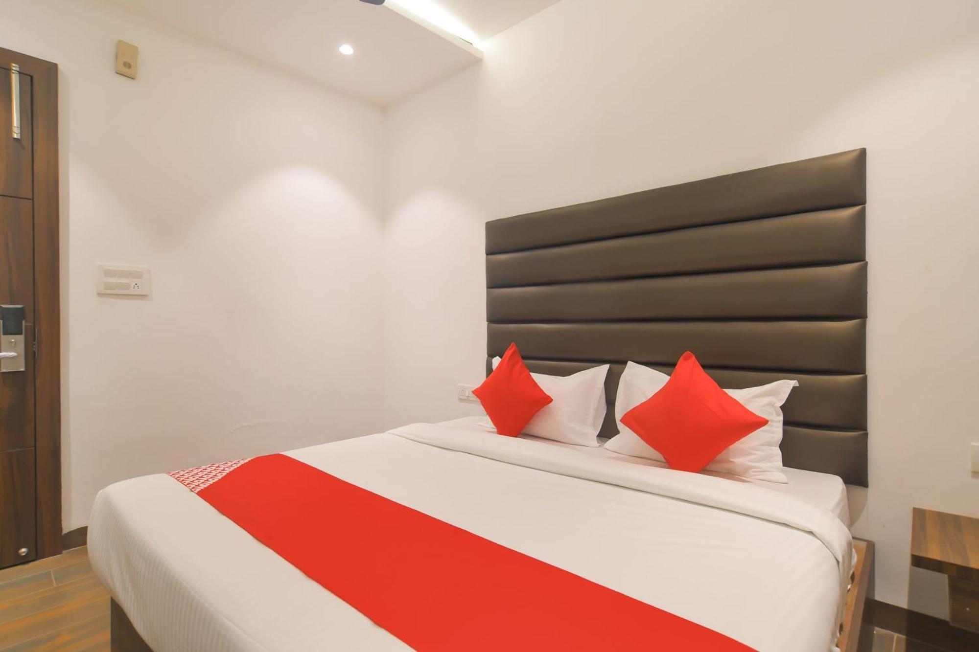 Hotel O Rudraksh Indore Ngoại thất bức ảnh